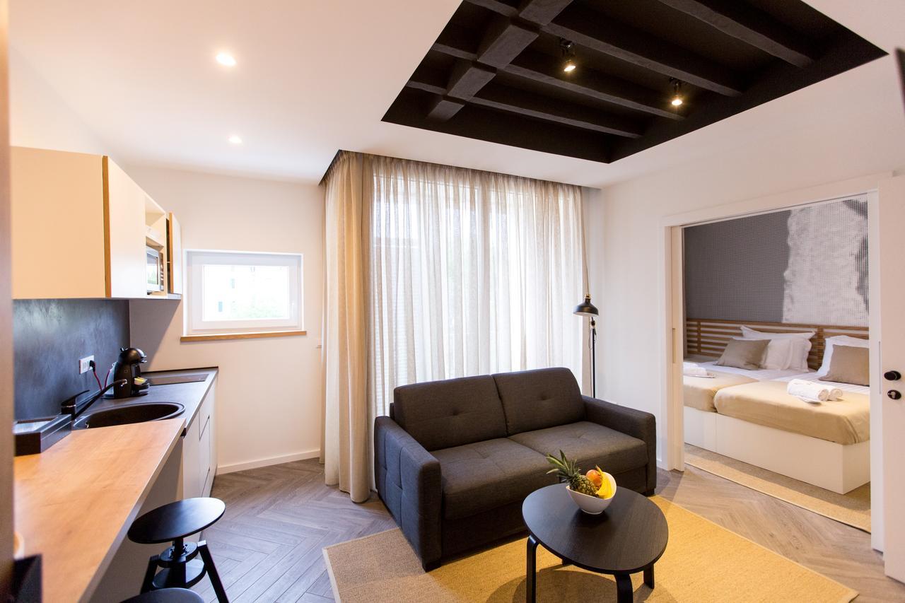 Domus Romana Lux Bed & Breakfast Zadar Exterior photo
